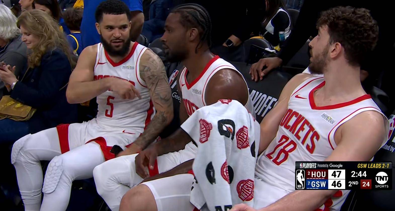 包含快船核心再次高效出击,率队战胜对手的词条 包含快船核心再次高效出击,率队战胜对手的词条