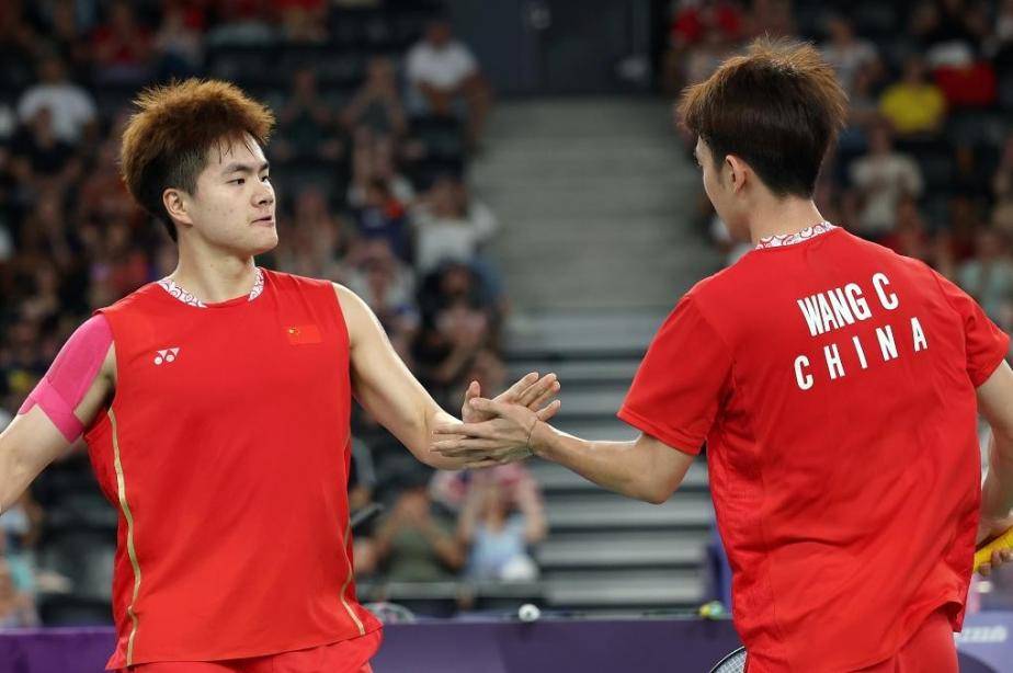 泰国羽毛球队绝地反击印尼羽毛球队，桃田贤斗统治全场的简单介绍