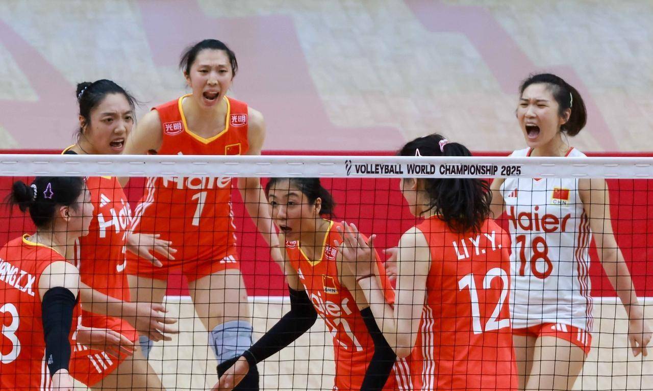 关于爆冷!排球强队意外出局震惊全场的信息 关于爆冷!排球强队意外出局震惊全场的信息