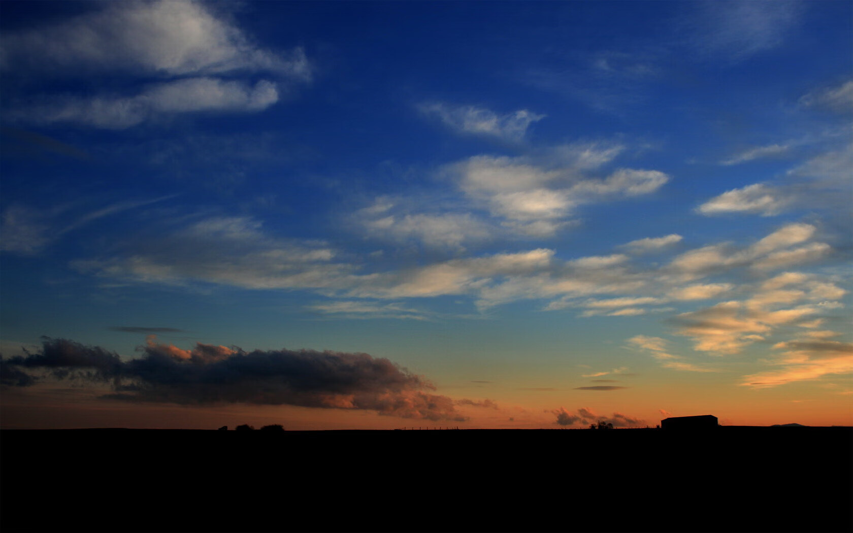 当非洲鼓点遇见郁金香风暴，克瓦拉茨赫利亚的生涯之夜