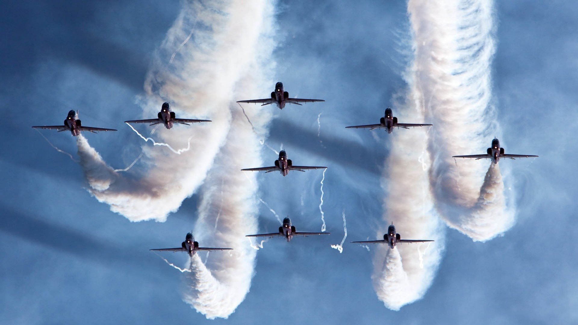 阿劳霍头槌定乾坤，苏格兰力克尼斯登顶欧国联