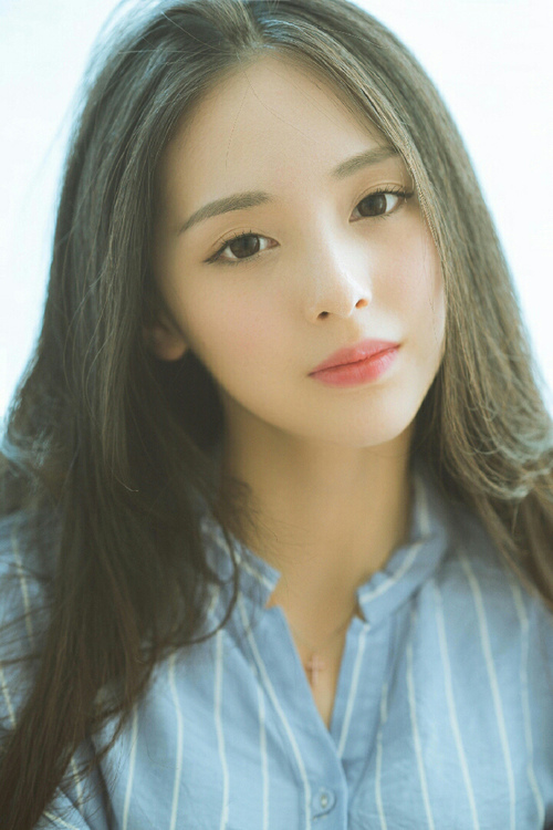 开云体育在线-佛罗伦萨的枪火击碎葡萄牙的晚霞，克瓦拉茨赫利亚，这个用足球写诗的格鲁吉亚人