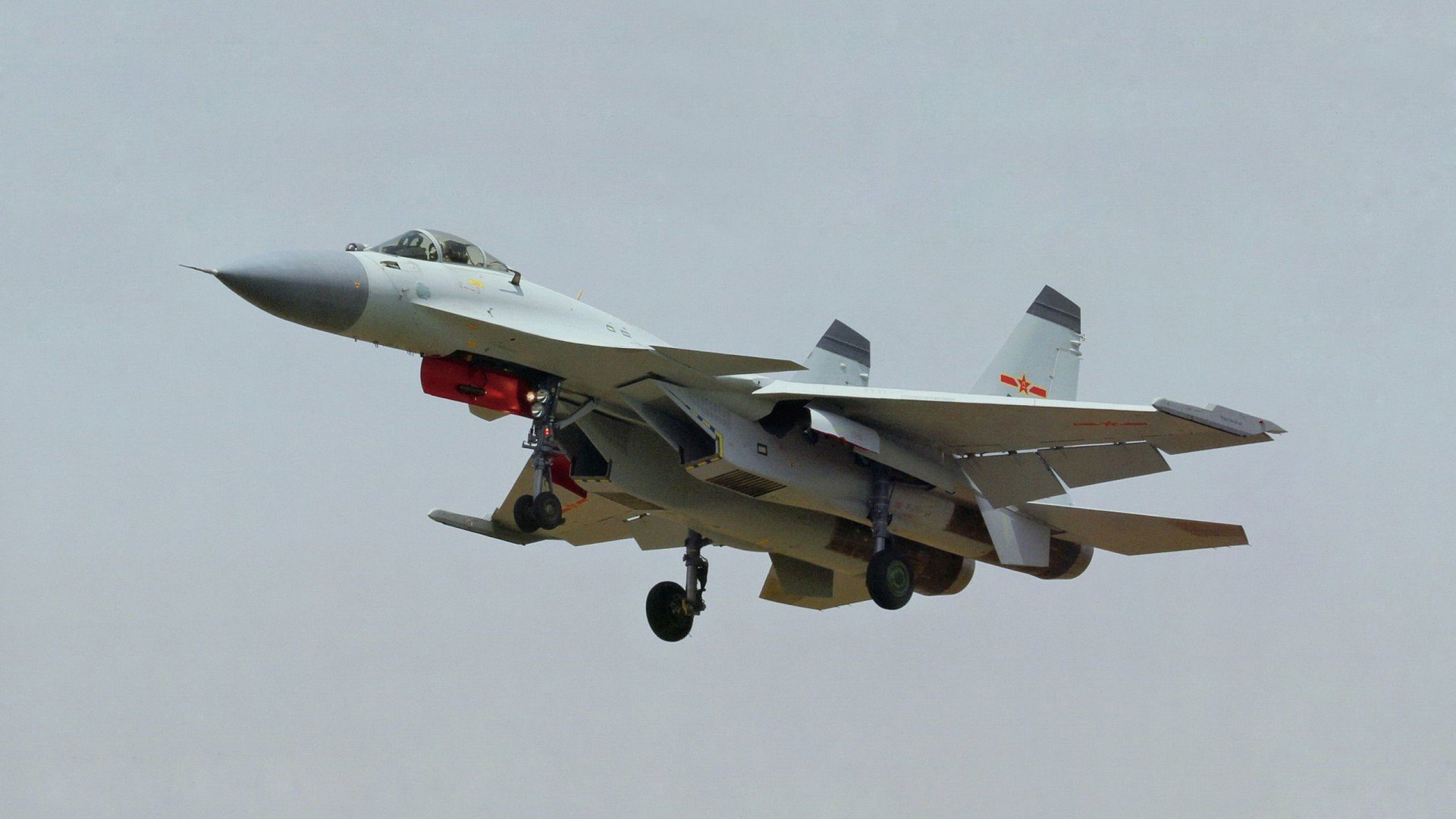 姆巴佩带动节奏，荷兰与塞内加尔的绿茵对决