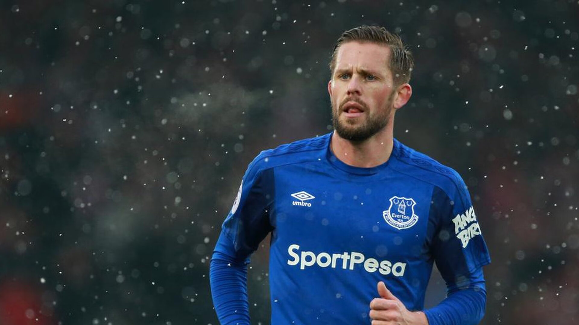 开云体育平台APP-黑夜中的金色救赎，李刚仁的关键战之夜