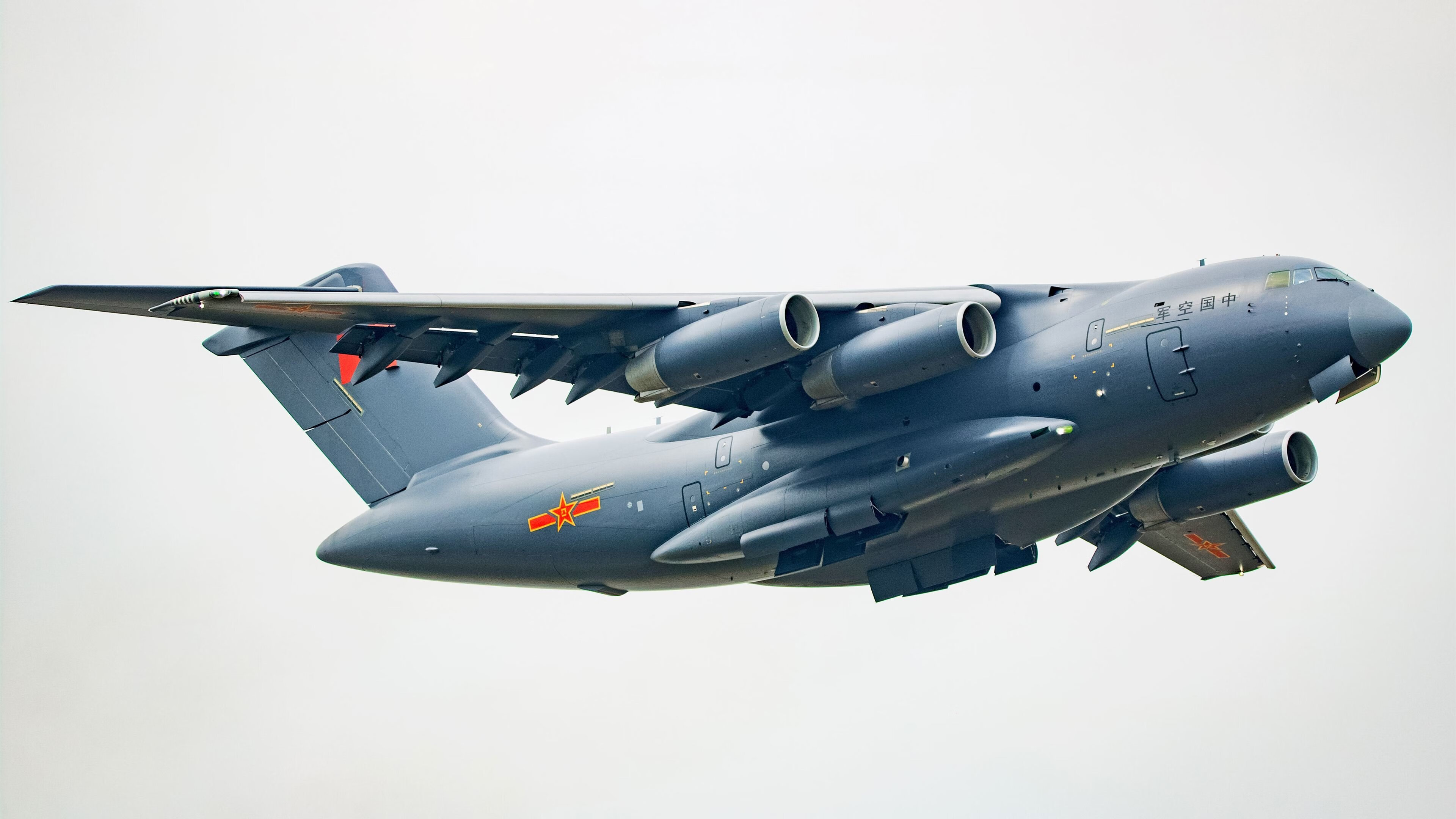 英超争冠白热化，卡塔尔淘汰爱尔兰震撼足坛